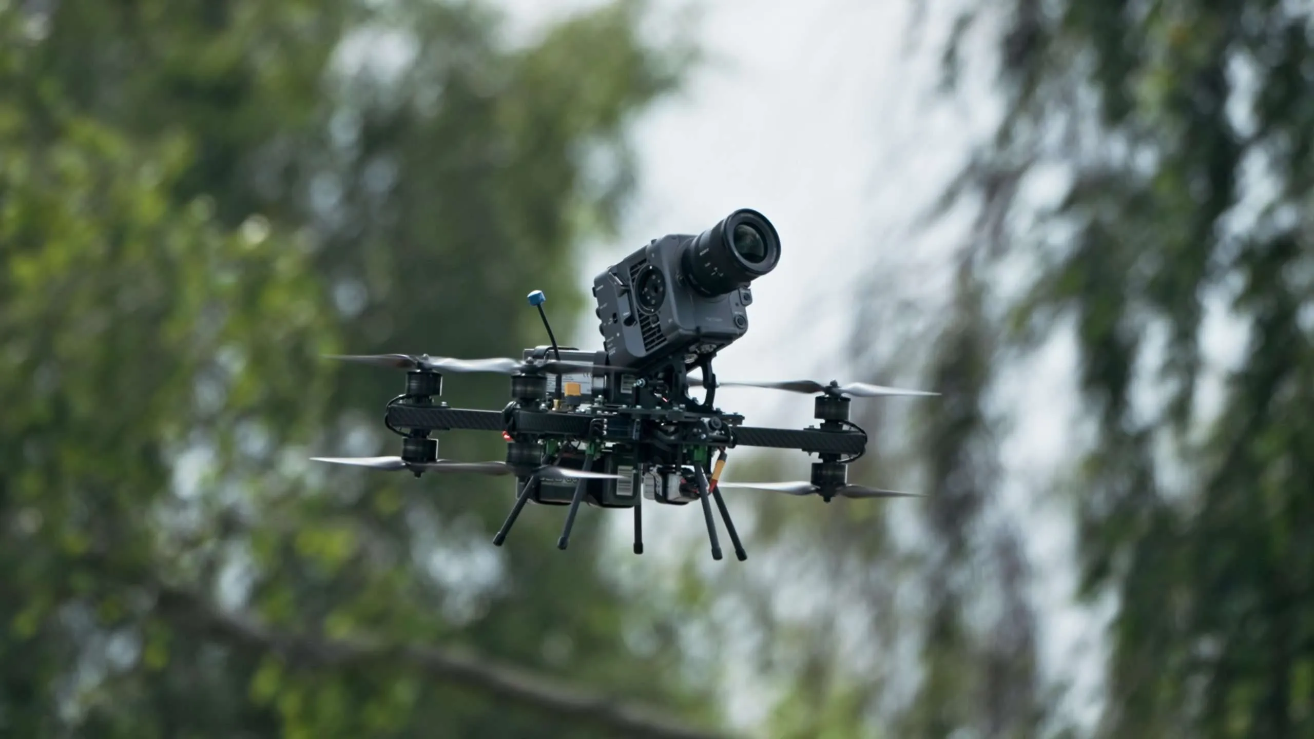 Heavy FPV Cinelifter